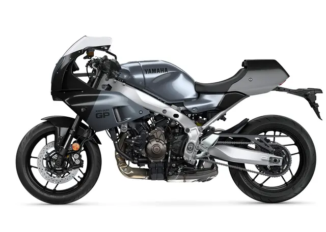 Yamaha XSR 900 GP 2025 POWER GREY 
