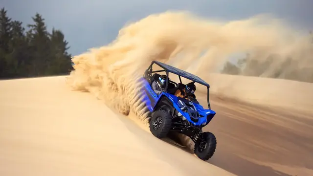 Yamaha YXZ 1000R SS 2024 Racing Blue Aldersgrense 16 år 